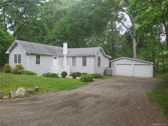 34 Newton, Branford