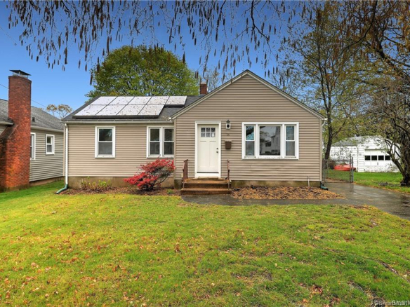 76 Hillside, West Haven
