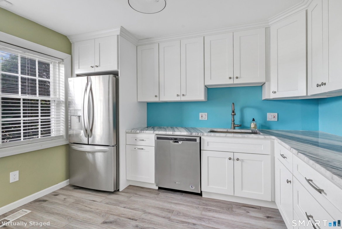 31 Salem Walk, Unit 31, Milford — listing photo 4
