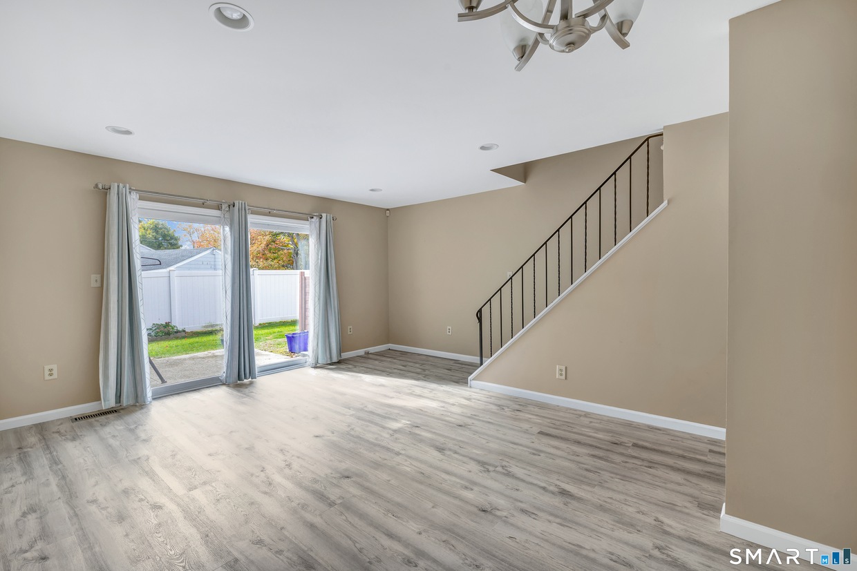 31 Salem Walk, Unit 31, Milford — listing photo 12